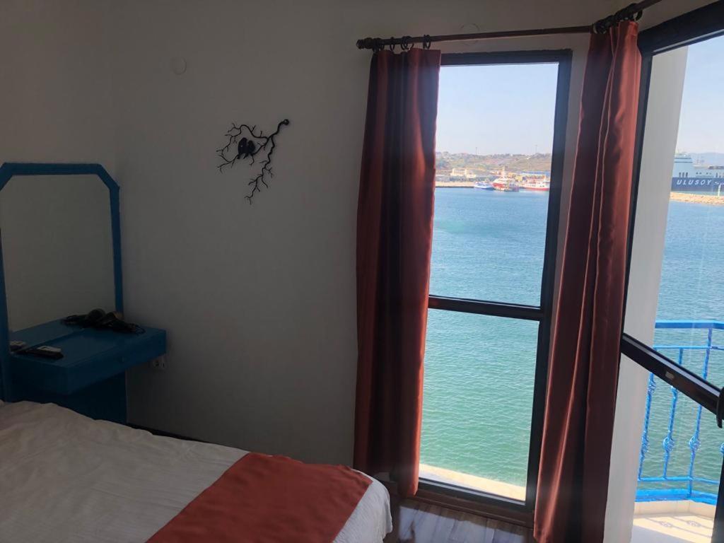 Marin Hotel Çeşme Extérieur photo